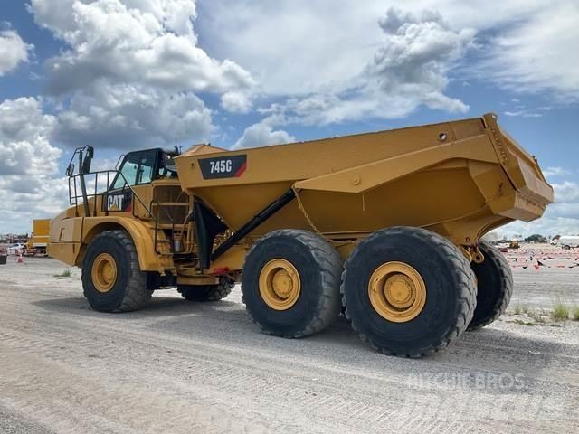 CAT 745C Zglobni damperi