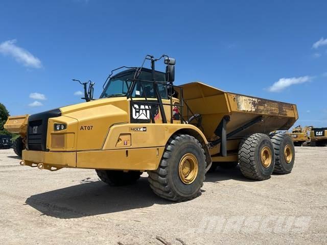 CAT 745C Zglobni damperi