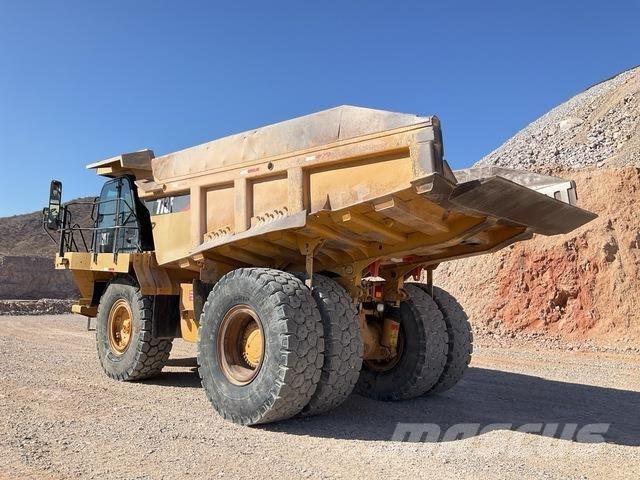 CAT 773F Zglobni damperi