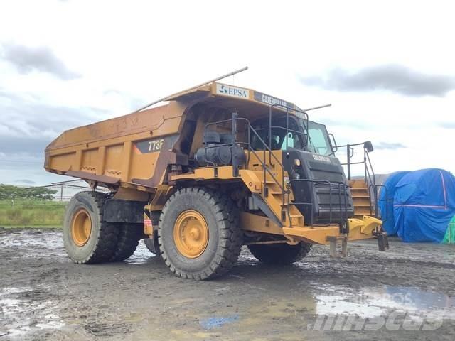 CAT 773F Zglobni damperi
