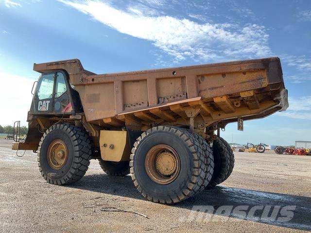 CAT 773F Zglobni damperi