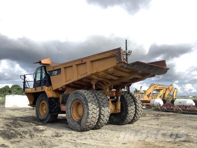 CAT 773F Zglobni damperi