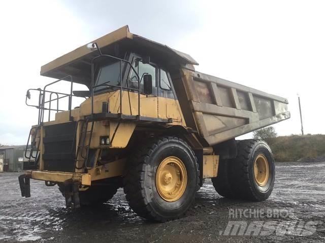 CAT 775B Zglobni damperi
