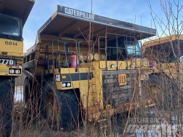 CAT 777D Zglobni damperi