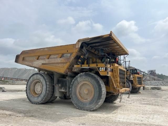 CAT 777D Zglobni damperi