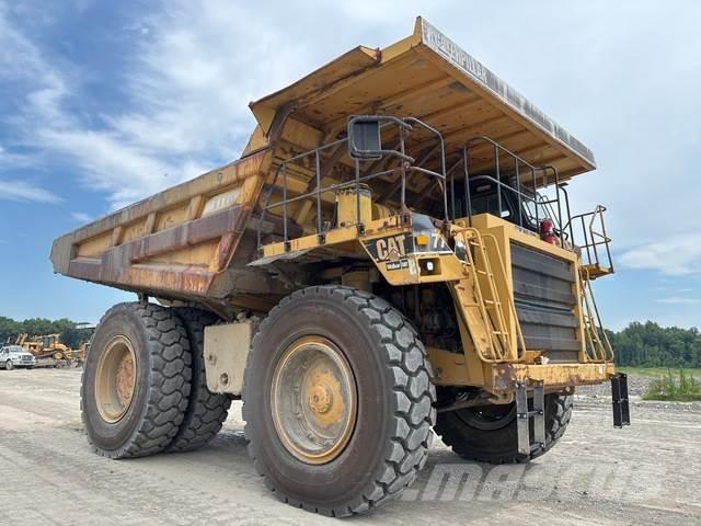 CAT 777D Zglobni damperi
