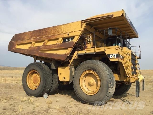 CAT 777D Zglobni damperi