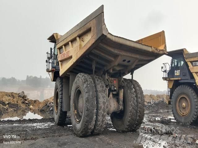 CAT 777E Zglobni damperi