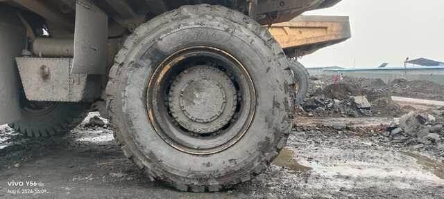 CAT 777E Zglobni damperi
