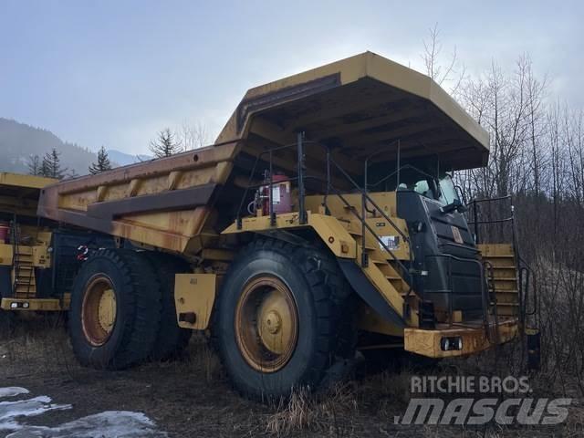 CAT 777F Zglobni damperi