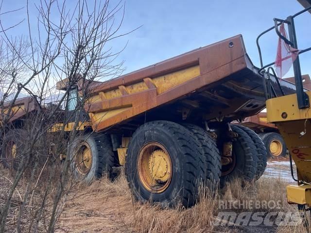 CAT 777F Zglobni damperi