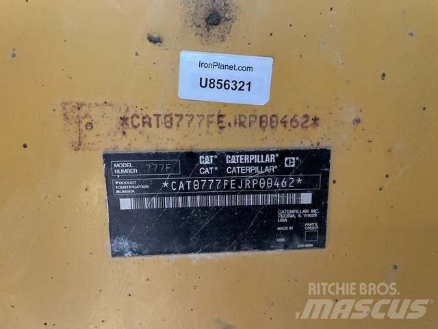CAT 777F Zglobni damperi