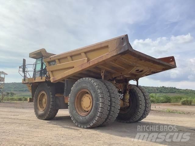 CAT 777F Zglobni damperi