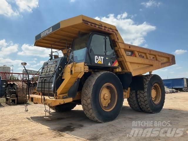 CAT 777F Zglobni damperi