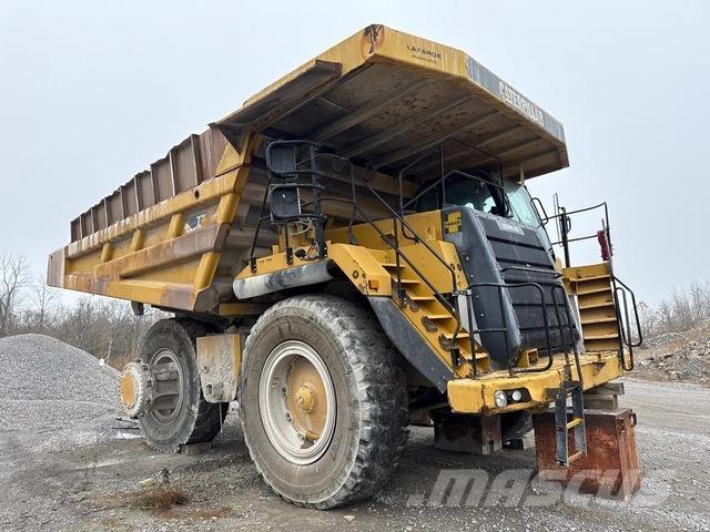 CAT 777F Zglobni damperi
