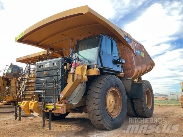 CAT 777G Zglobni damperi