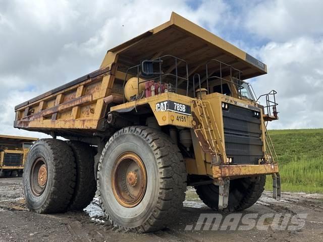 CAT 785B Zglobni damperi
