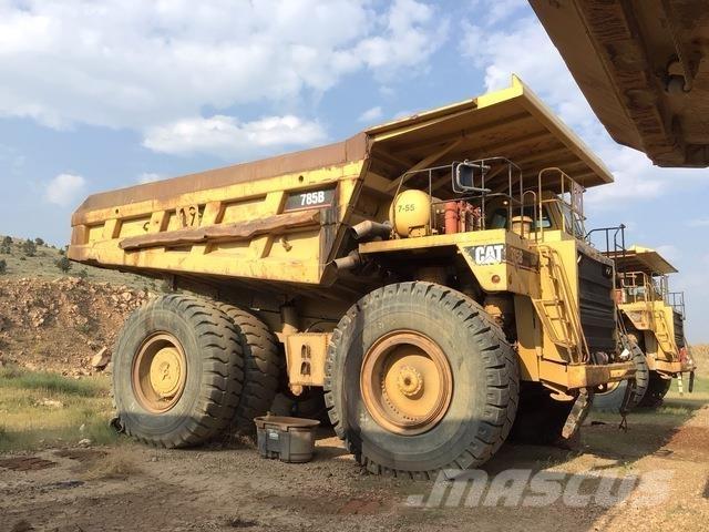 CAT 785B Zglobni damperi