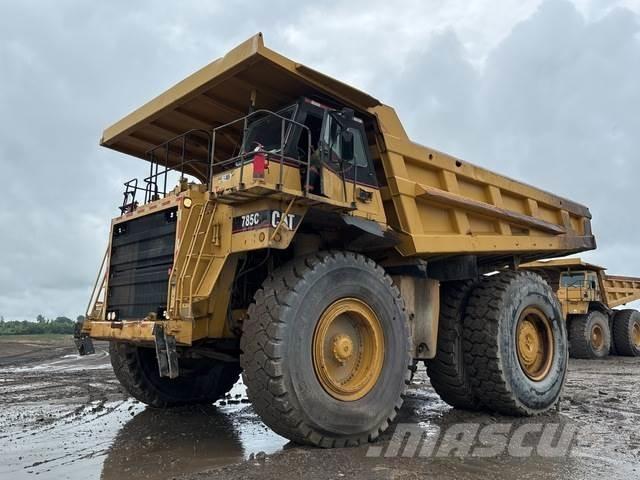 CAT 785C Zglobni damperi