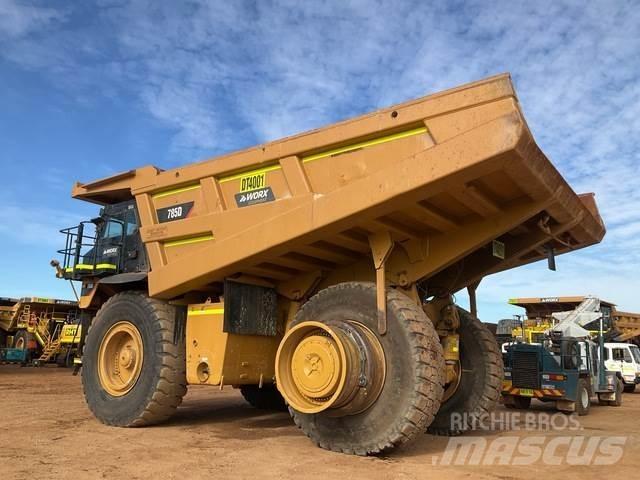 CAT 785D Zglobni damperi