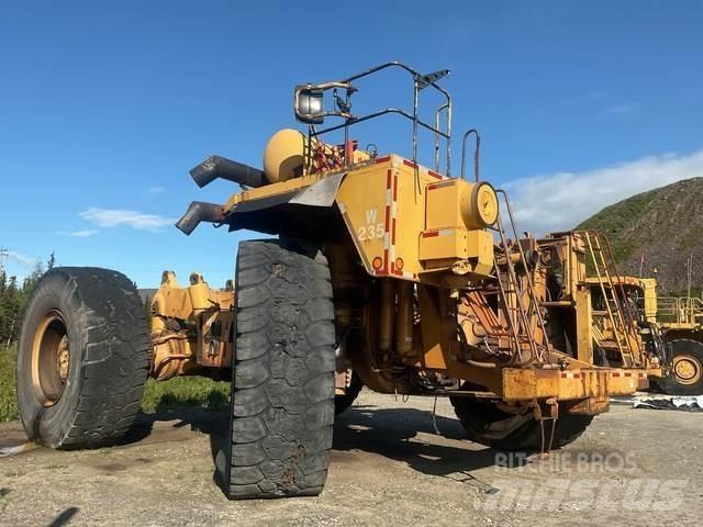 CAT 789B Zglobni damperi