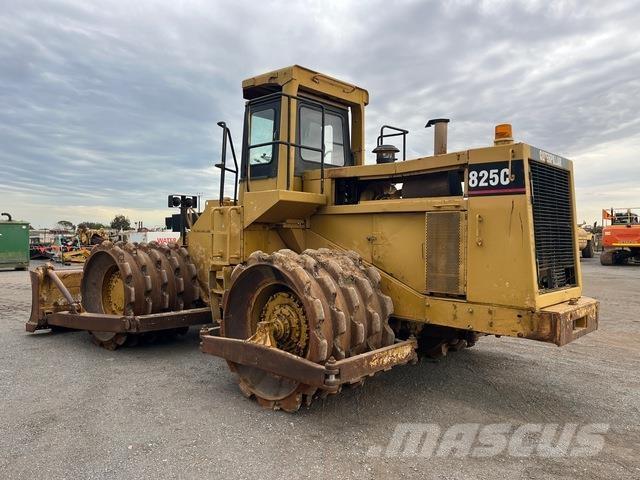 CAT 825C Nabijači zemlje