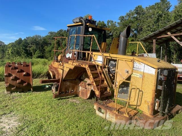 CAT 826G Nabijači zemlje
