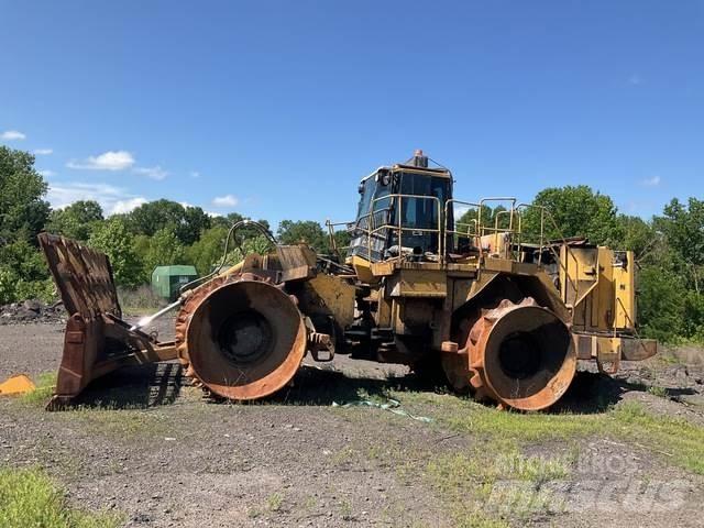 CAT 836G Nabijači zemlje
