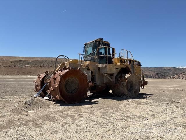 CAT 836G Nabijači zemlje