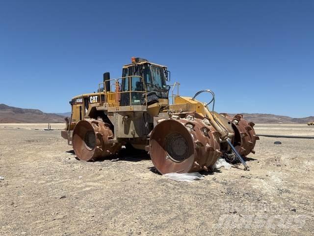 CAT 836G Nabijači zemlje