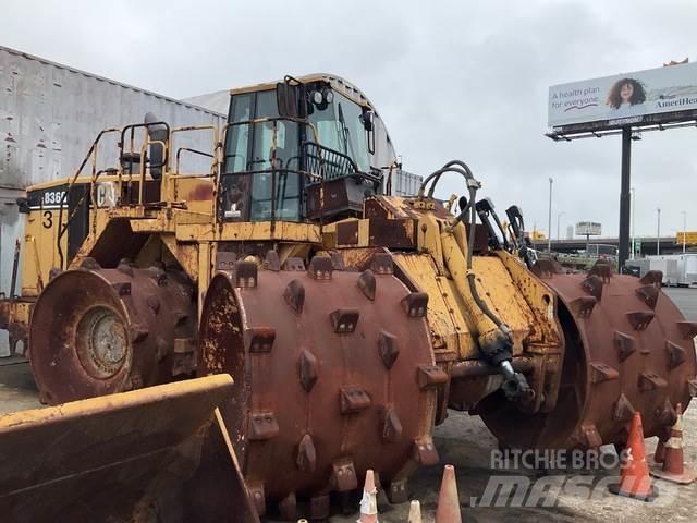 CAT 836G Nabijači zemlje
