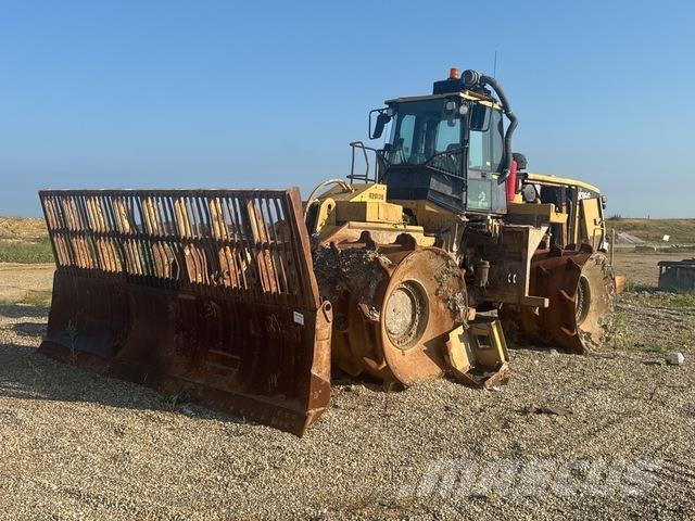 CAT 836G Nabijači zemlje