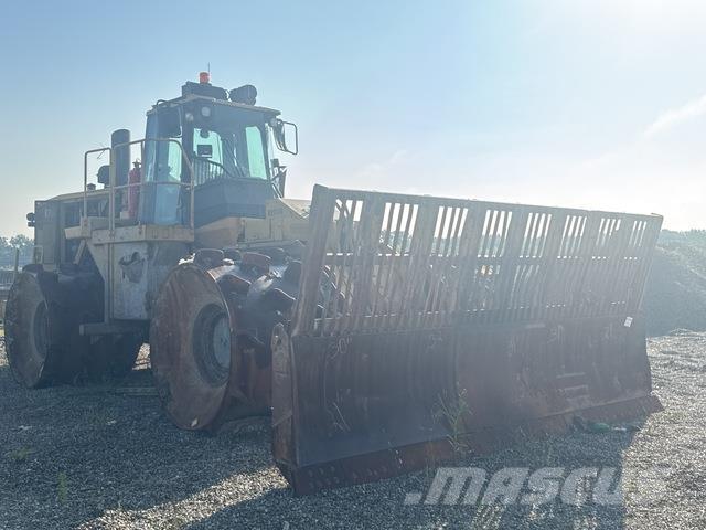 CAT 836G Nabijači zemlje