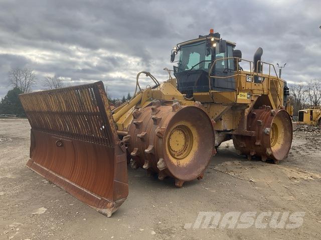 CAT 836K Nabijači zemlje