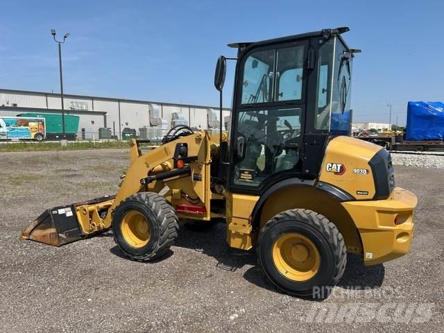 CAT 903D Utovarivači na točkove