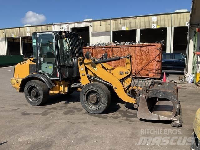 CAT 906H Utovarivači na točkove