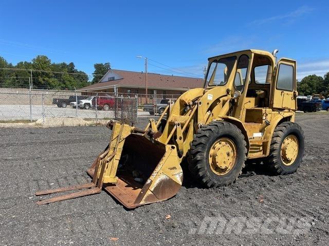 CAT 922 Utovarivači na točkove