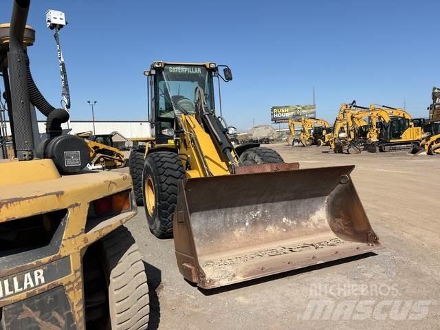 CAT 930G Utovarivači na točkove
