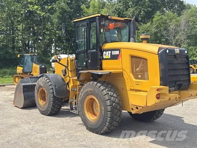 CAT 930M Utovarivači na točkove