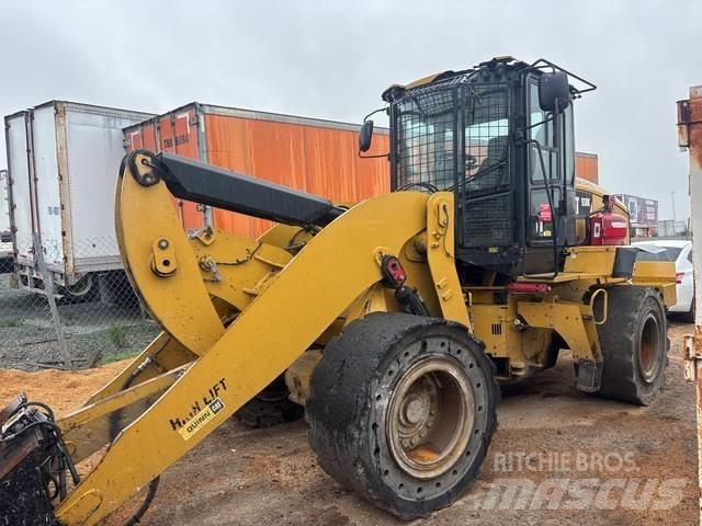 CAT 938K Utovarivači na točkove