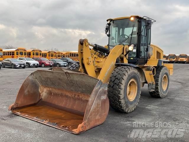CAT 938M Utovarivači na točkove