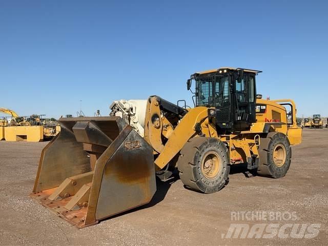 CAT 938M Utovarivači na točkove