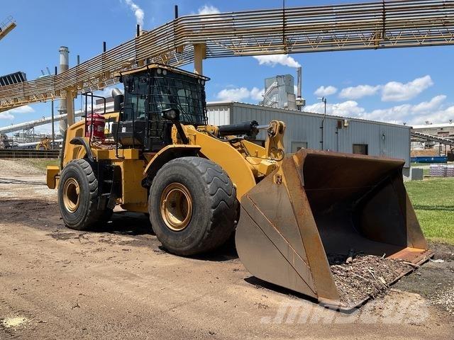 CAT 966M Utovarivači na točkove