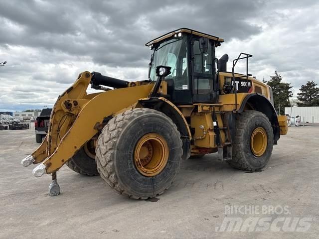 CAT 966M Utovarivači na točkove