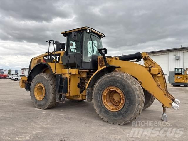CAT 966M Utovarivači na točkove