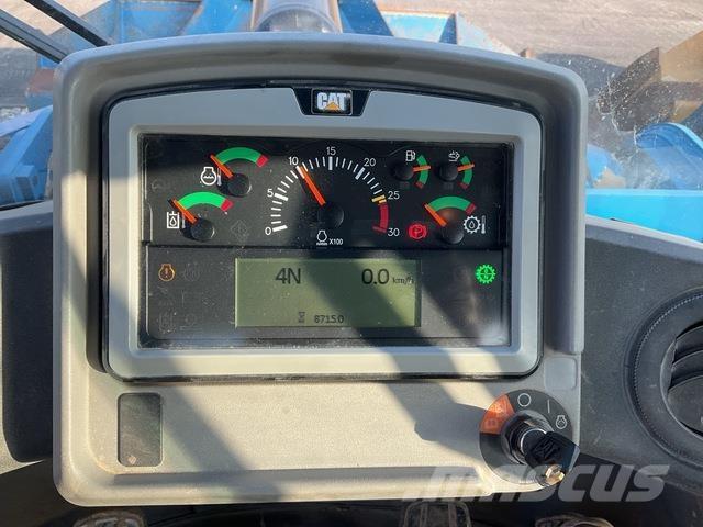 CAT 972M Utovarivači na točkove