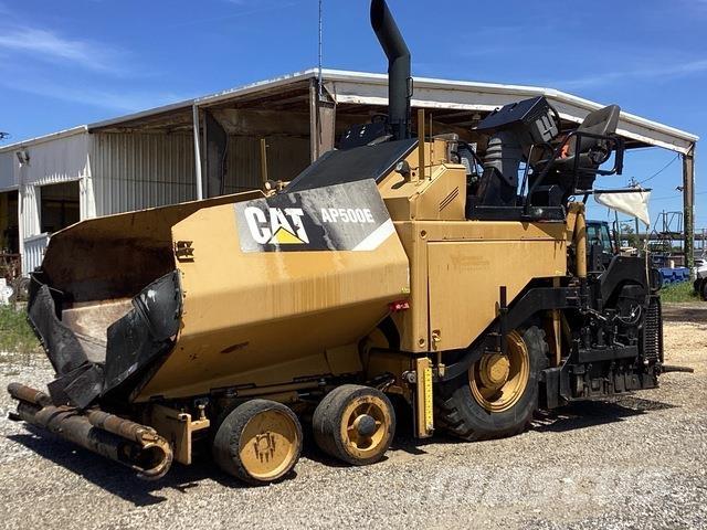 CAT AP 550E Asfaltni finišeri