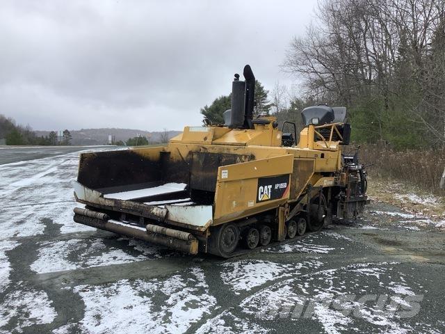 CAT AP1055D Asfaltni finišeri