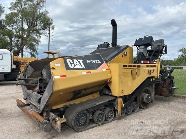 CAT AP1055E Asfaltni finišeri