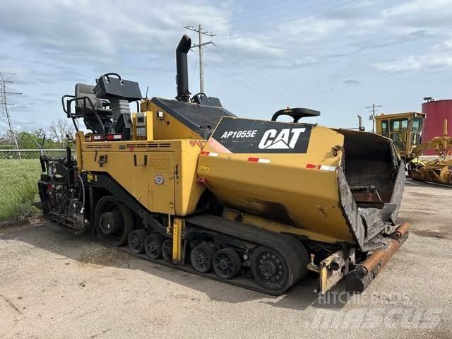 CAT AP1055E Asfaltni finišeri